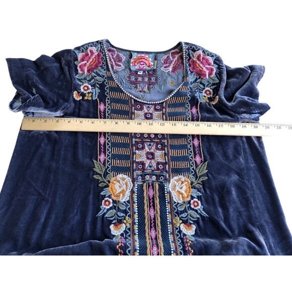 Johnny Was Cherelle Velvet Embroidered Drape Tunic Top Short Sleeve Women Size M - Picture 9 of 11